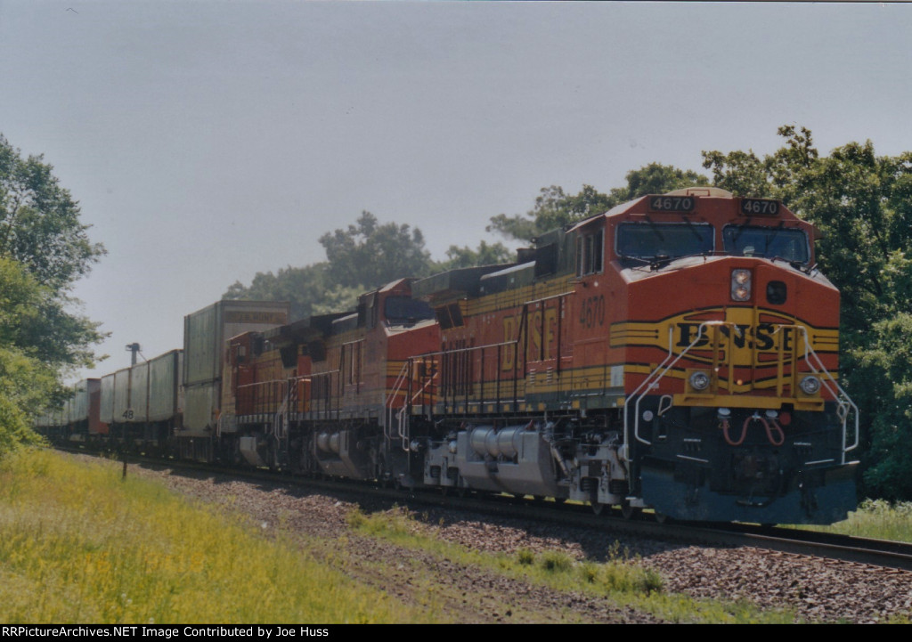 BNSF 4670 West